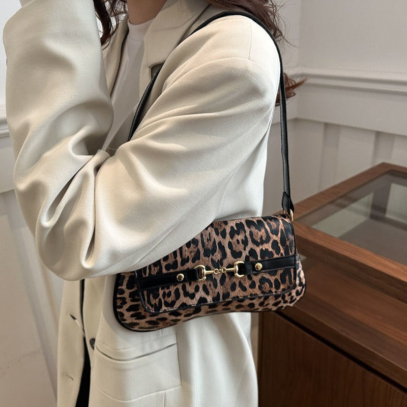 Empire Luxe™ Leopard Print Shoulder Bag
👜 Light Luxury • Chic & Timeless