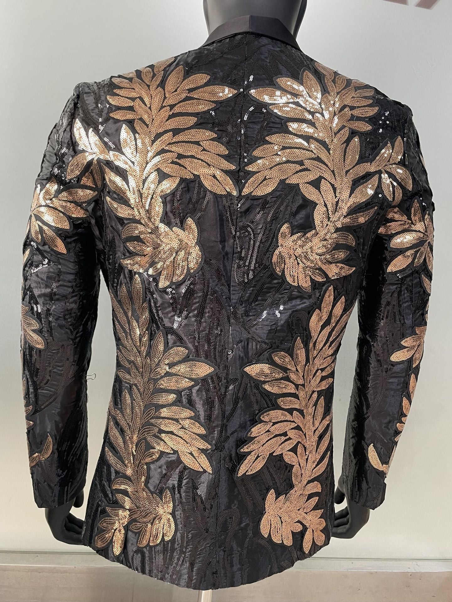 Stylist Frantz Golden Dynasty Full Suit – Couture Blazer + Custom Tailored Pants