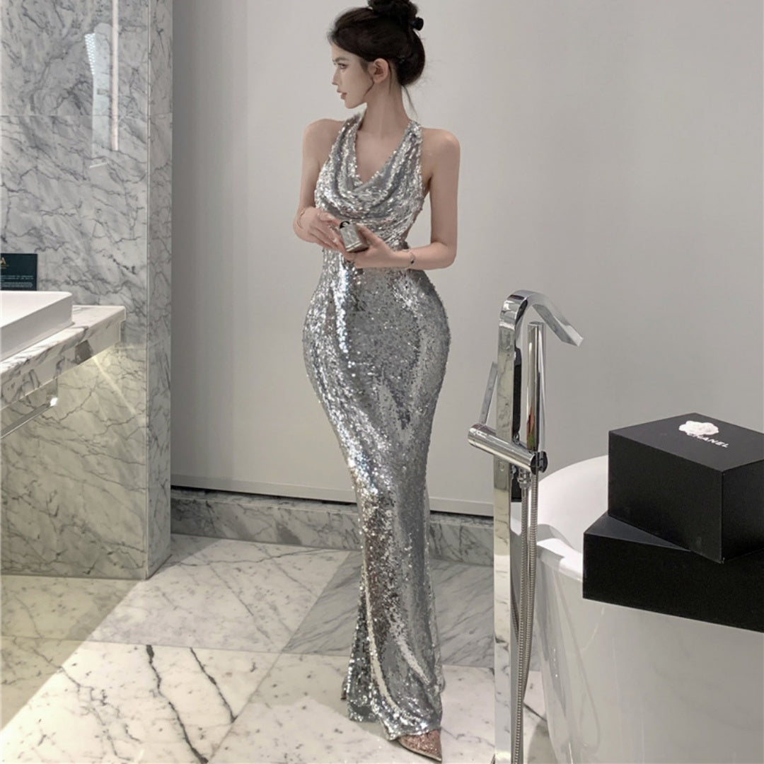 Stylist Frantz Signature – Silver Luxury Evening Gown