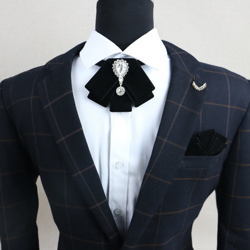 Men’s Bow Tie & Pocket Square Set – Plain Luxury Design by Stylist Frantz