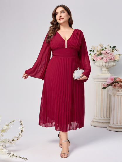 STYLIST FRANTZ™ Plus Size Elegant V-Neck Long Sleeve Pleated Dress – Luxury Flow Fit