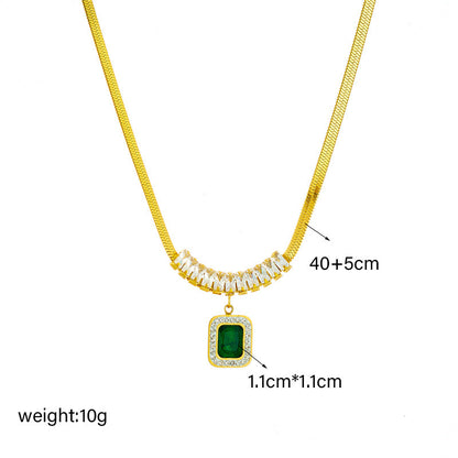 Stylist Frantz – Emerald Royal Glow Necklace & Earring Set (Luxury Zircon Collection)