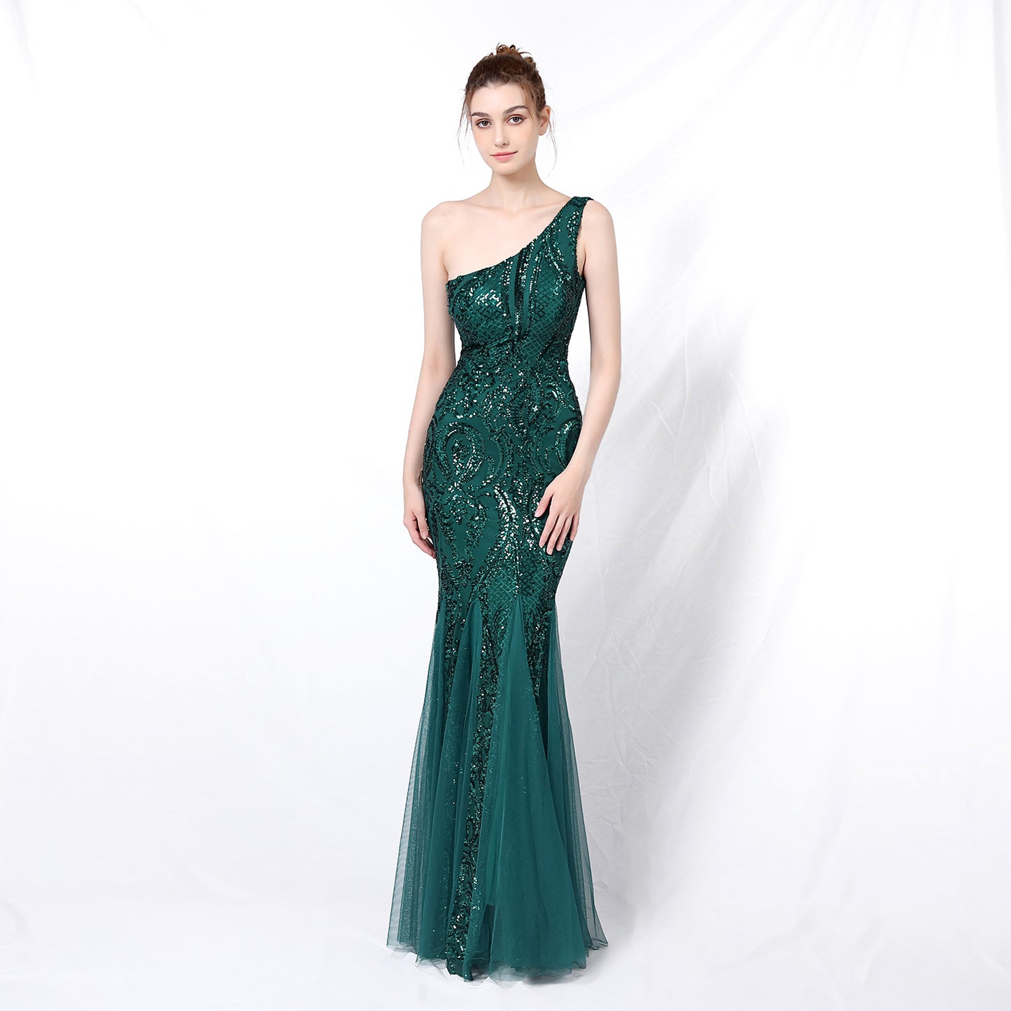 Stylist Frantz™ Emerald Muse Gown – Imperial Evening Collection
