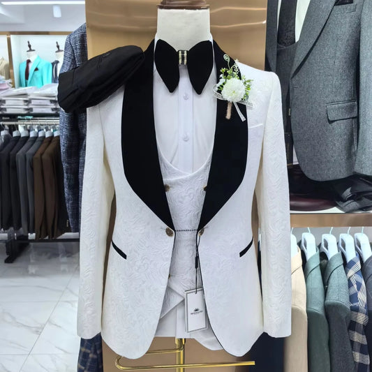 Signature Custom 3-Piece Men’s Suit – Hand-Finished Luxury by Stylist Frantz