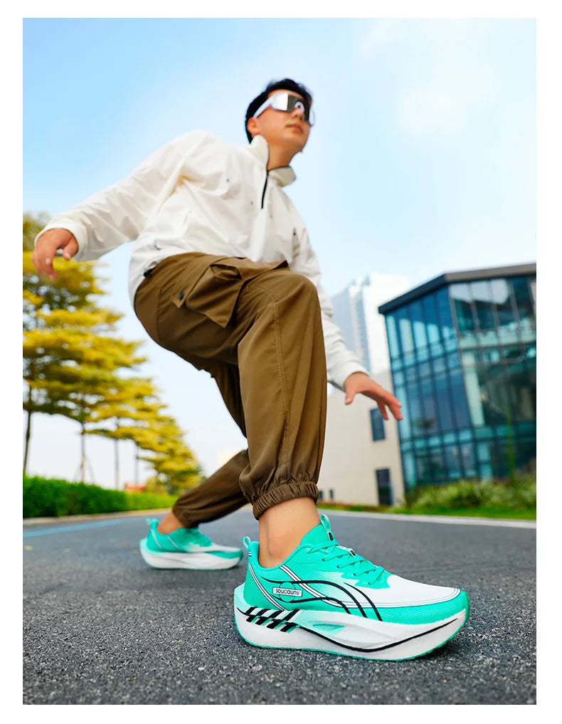 Carbon Plate Running Shoes – Lightweight Performance Sneakers