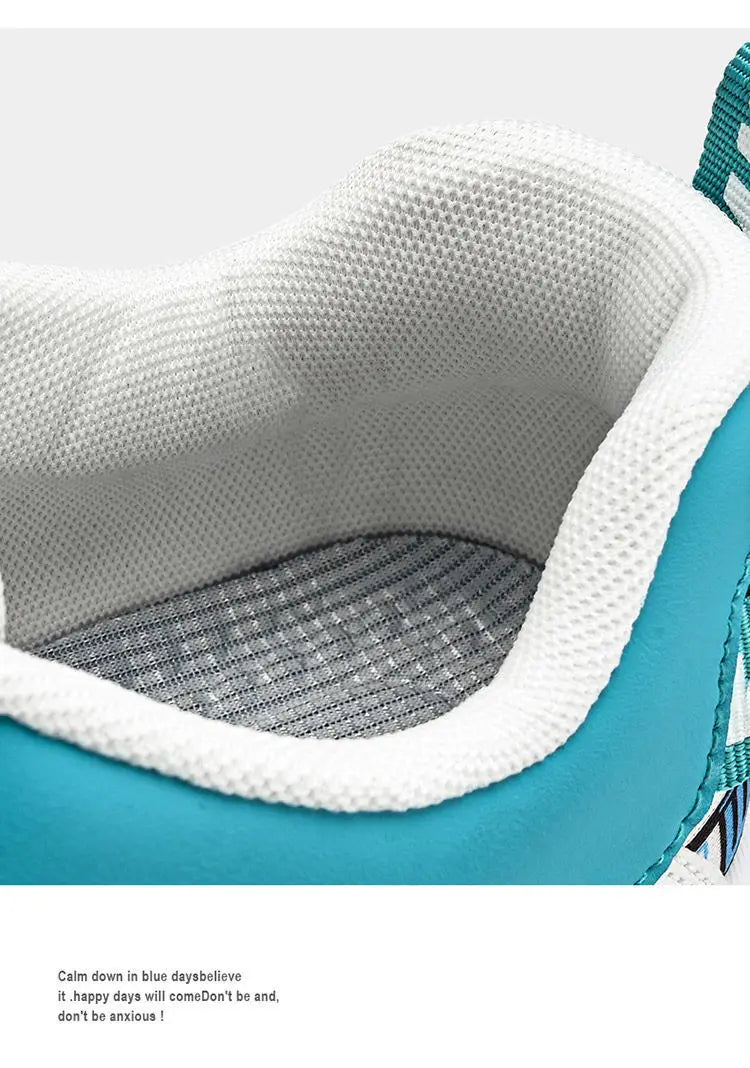 Luxury Men’s Vulcanized Sneakers – Casual Street & Running Shoes