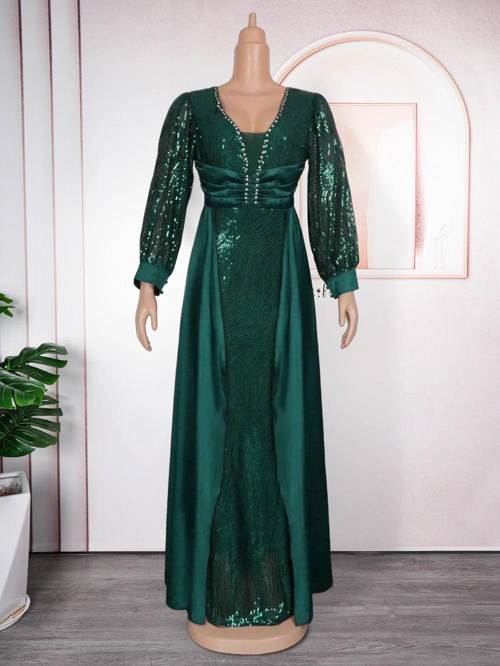 Signature Luxury Evening Dress – Limited Edition | Stylist Frantz