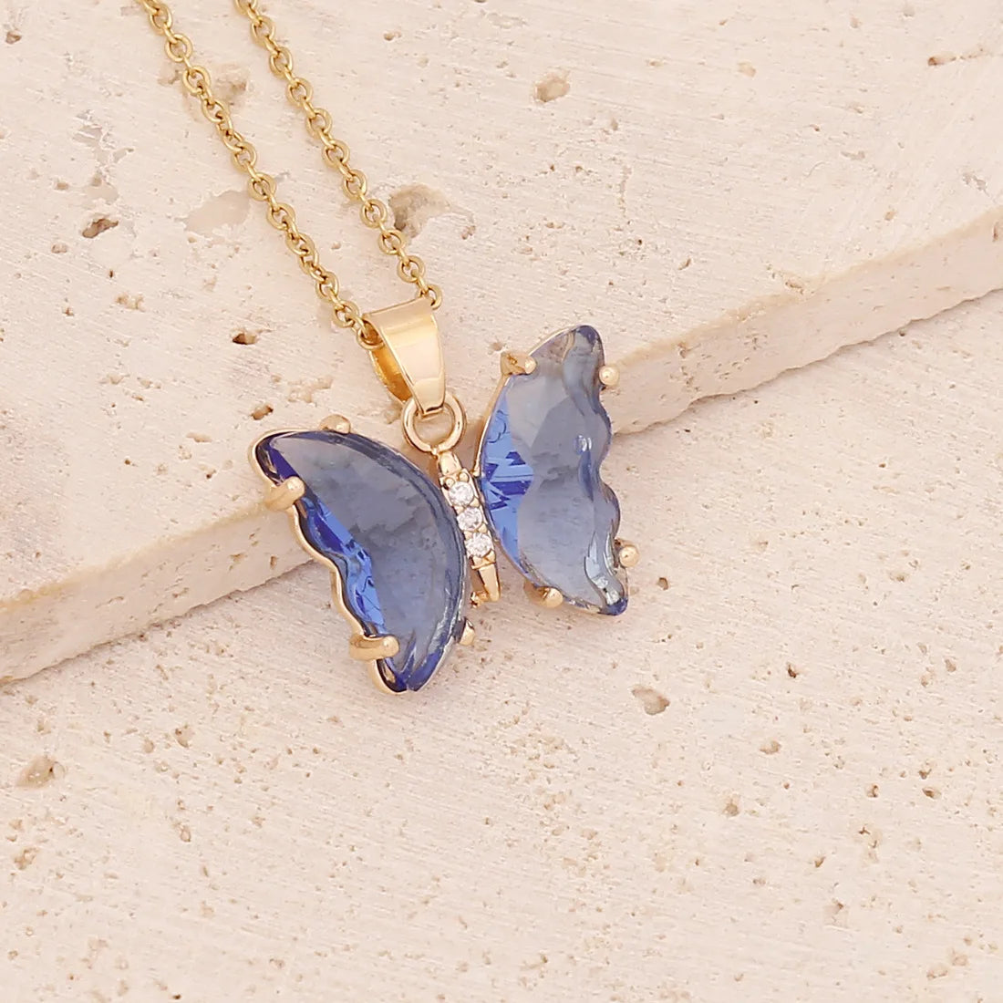 Luxury Crystal Butterfly Necklace – Elegant Romantic Jewelry for Women