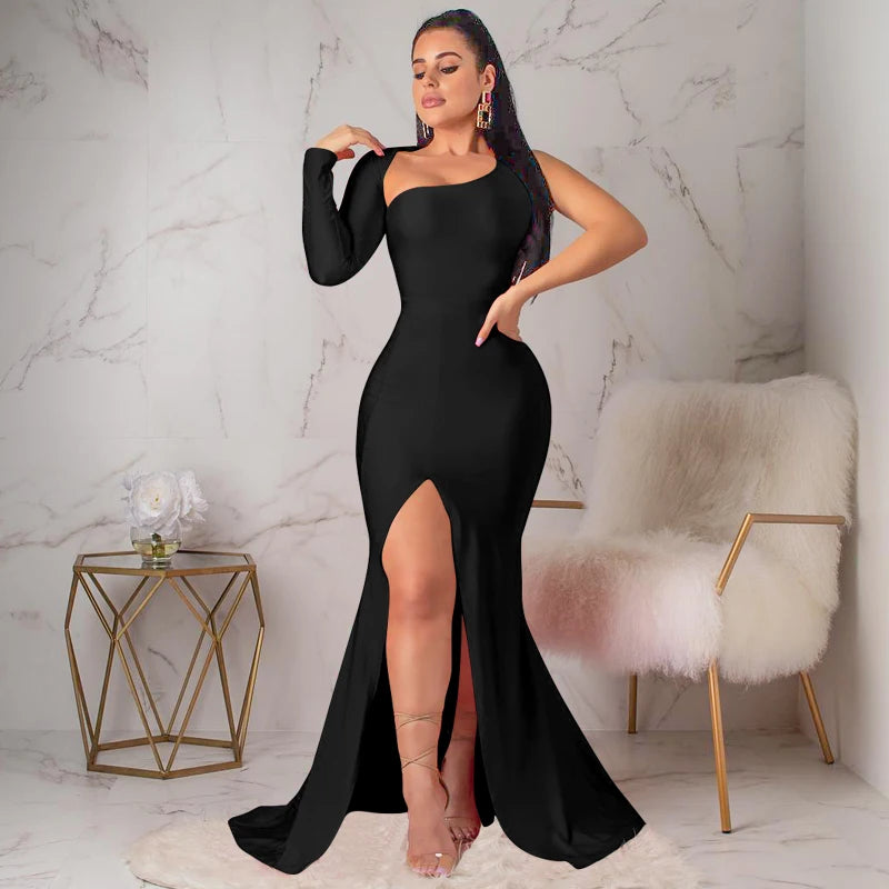 Signature One-Sleeve Black Gown – Sculpted Elegance by Stylist Frantz